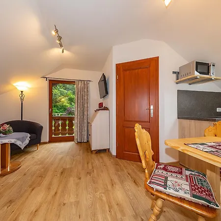 Groebl-alm Haus Zur Schoenen Aussicht * Graswang