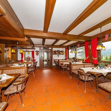 Groebl-alm Haus Zur Schoenen Aussicht