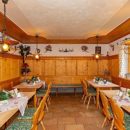 Groebl-alm Haus Zur Schoenen Aussicht
