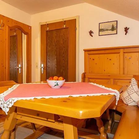Groebl-alm Haus Zur Schoenen Aussicht Appartamento Graswang