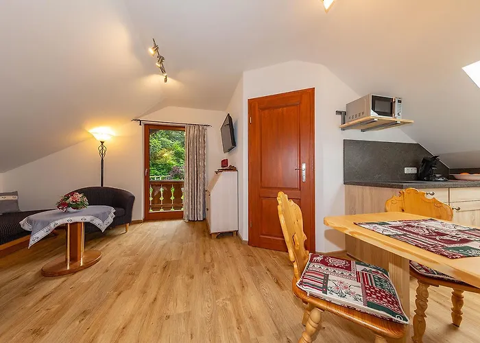 Groebl-alm Haus Zur Schoenen Aussicht * Graswang