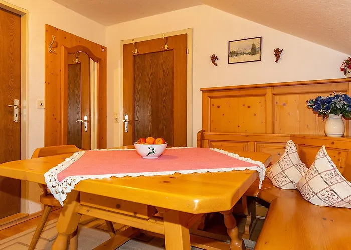 Groebl-alm Haus Zur Schoenen Aussicht Apartamento Graswang